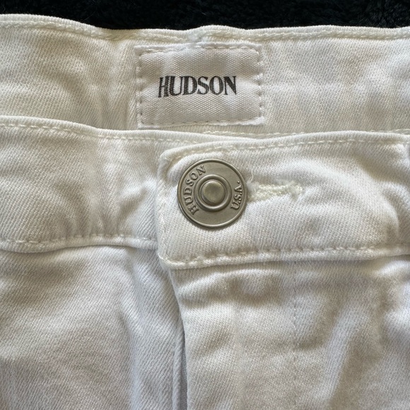 Hudson white denim shorts. Stretchy. Size 27. - Picture 2 of 5